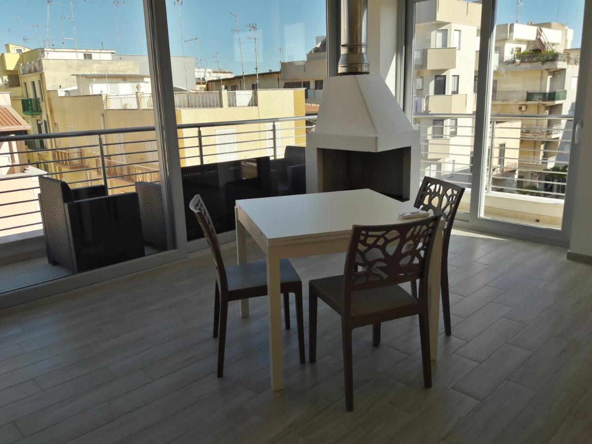 Domar Apartamento Margherita Di Savoia Exterior foto