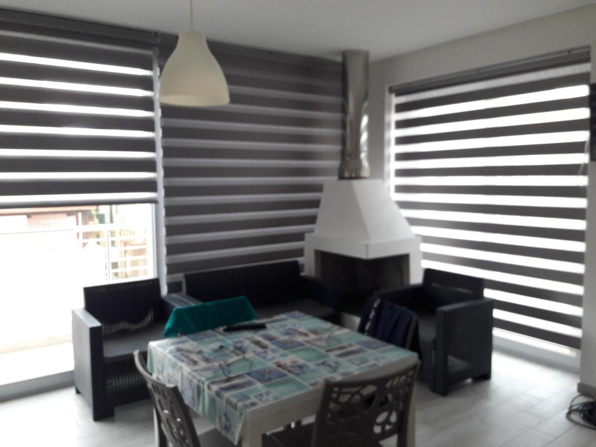 Domar Apartamento Margherita Di Savoia Exterior foto